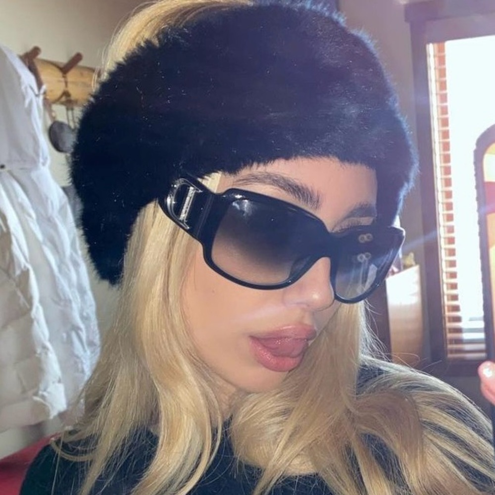ISO DIOR GLASSES